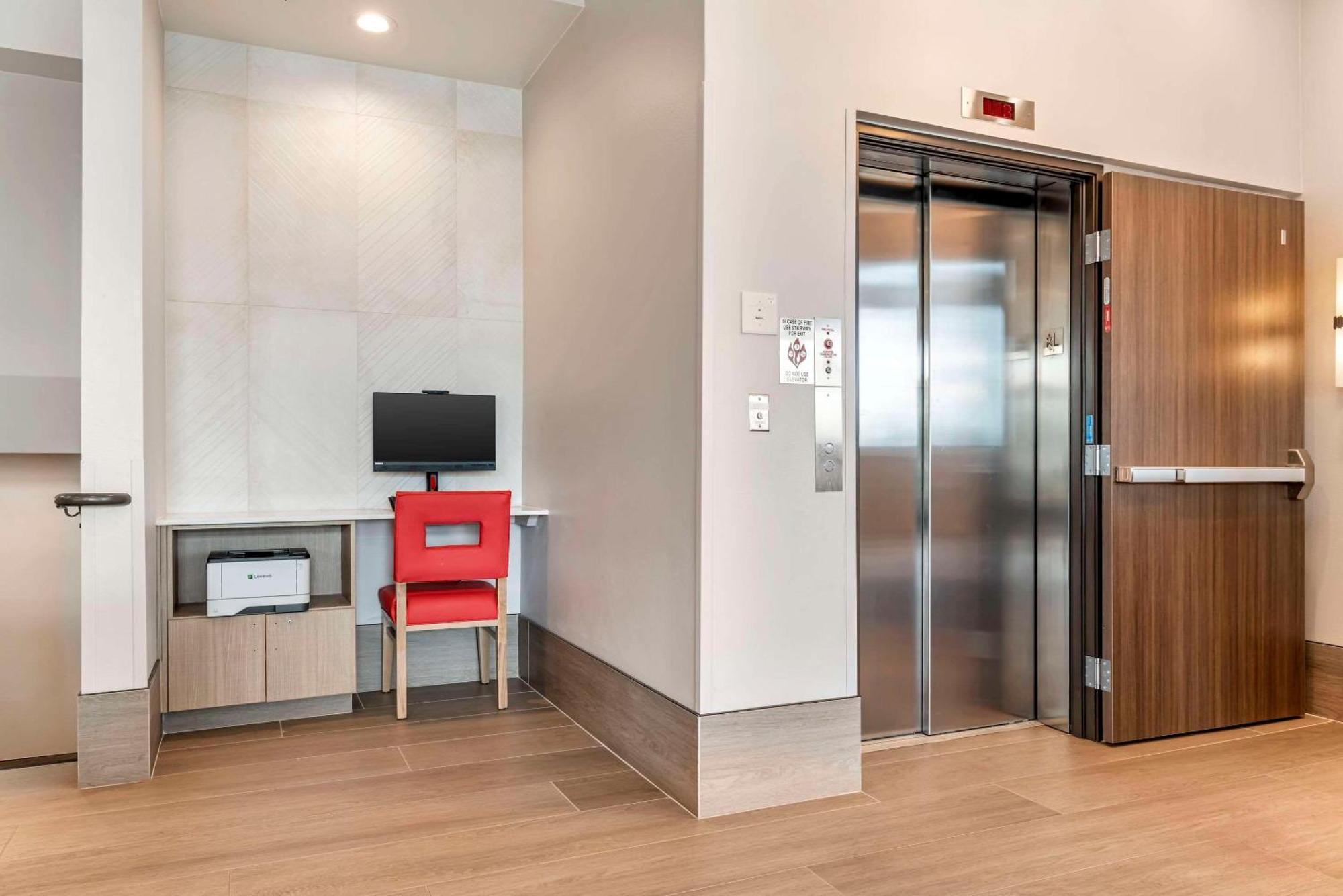 Comfort Inn Fairbanks Ngoại thất bức ảnh
