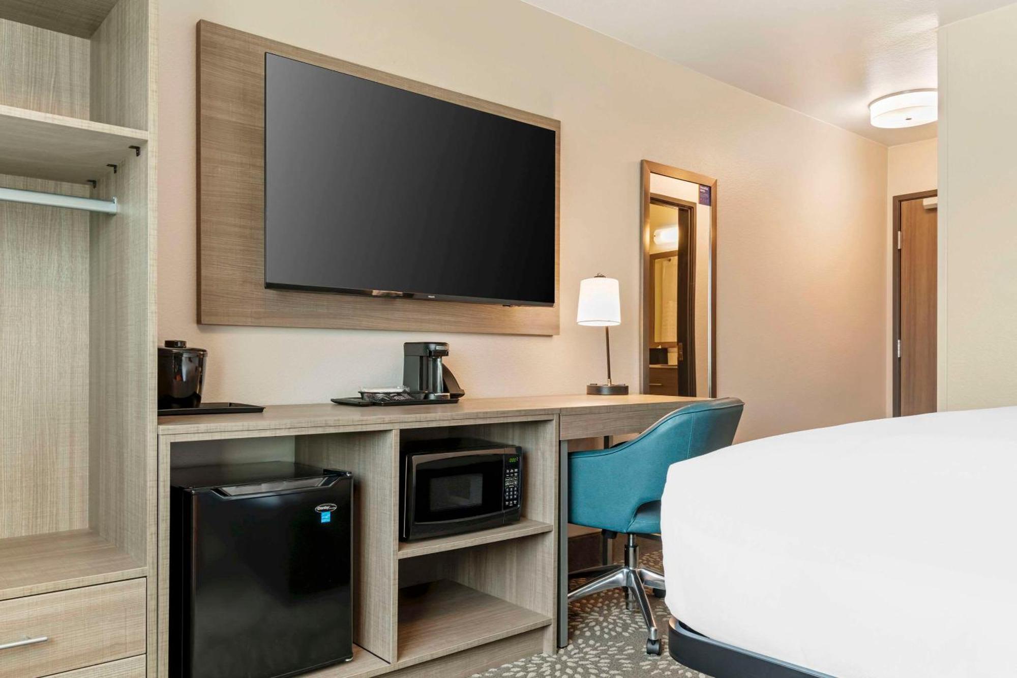 Comfort Inn Fairbanks Ngoại thất bức ảnh